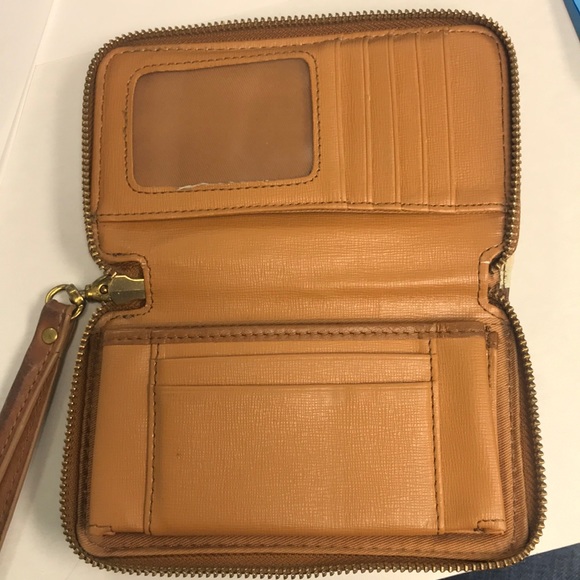 Fossil Wallet - Picture 3 of 6